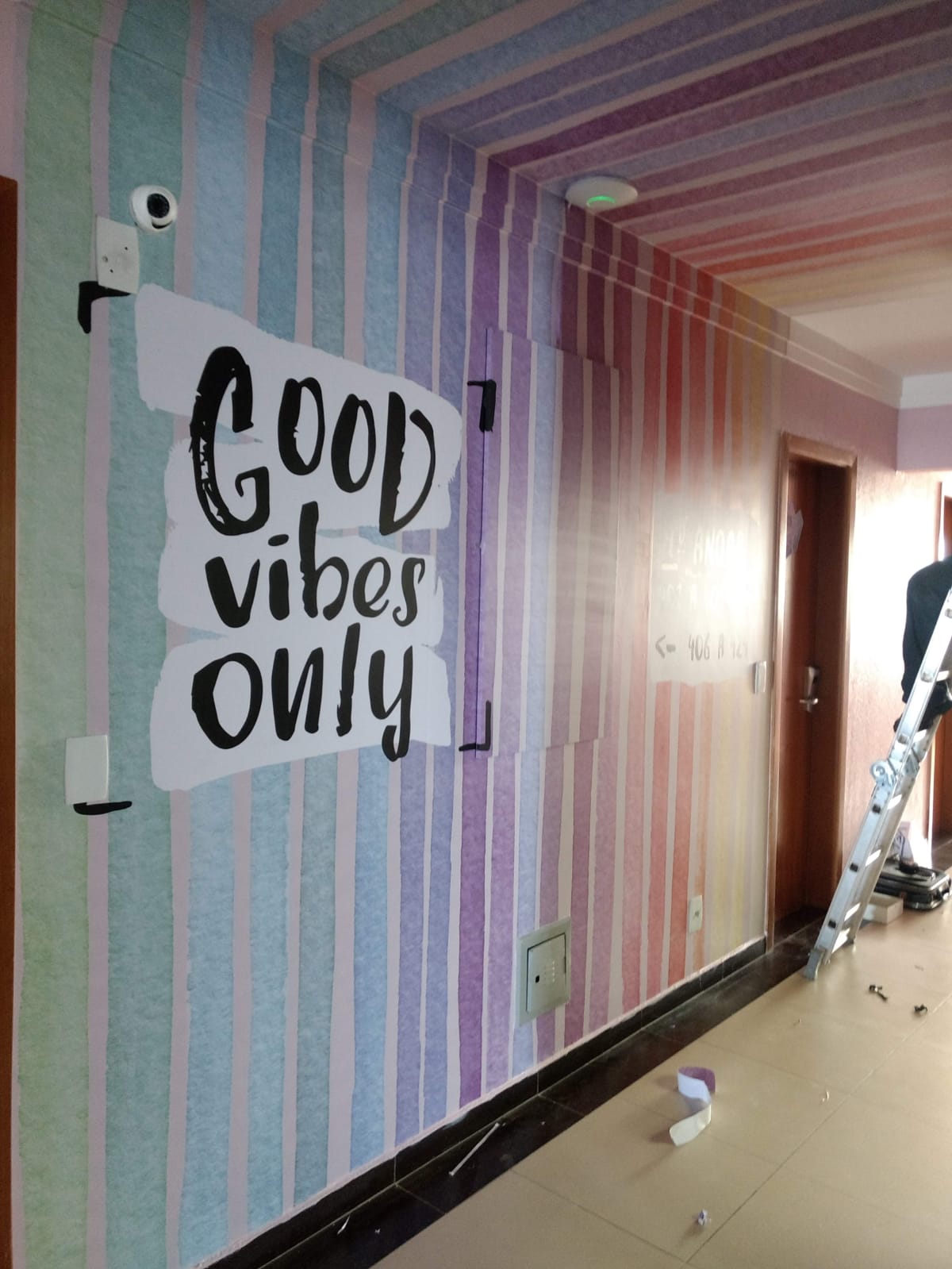 Papéis de Parede e Adesivos Decorativos Residenciais - King Kang