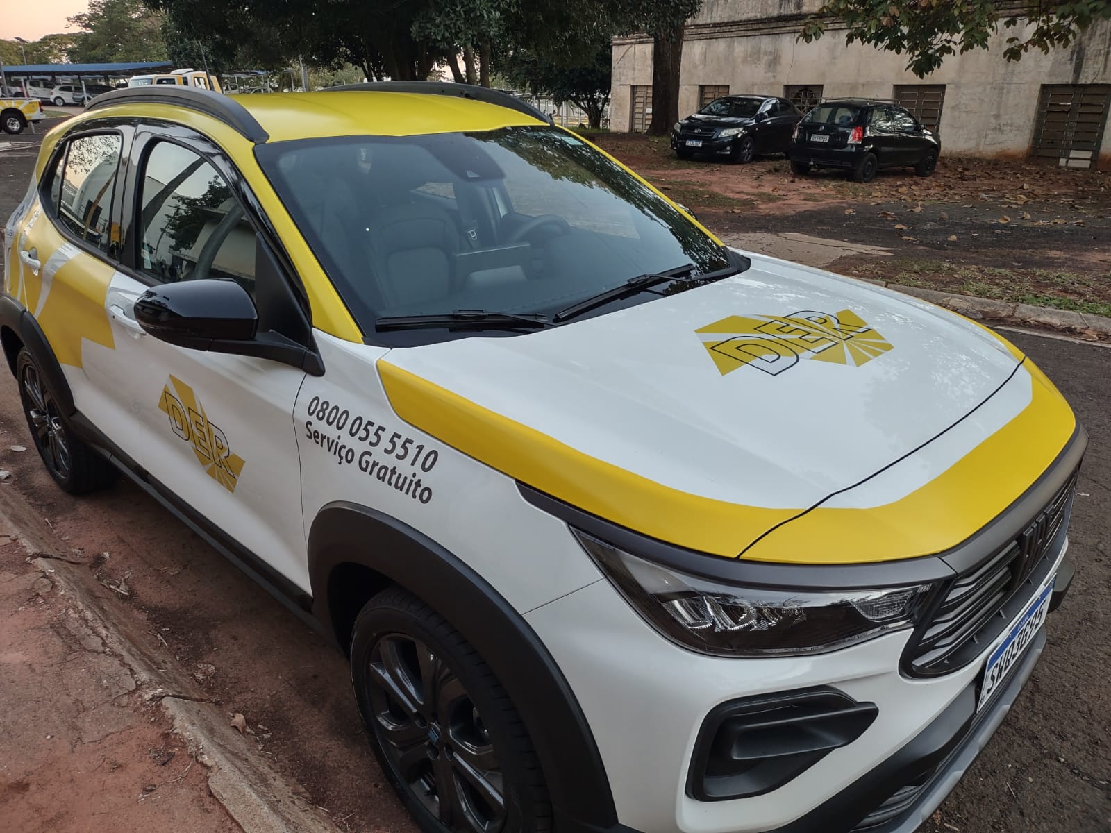 Envelopamento de Frotas e Veículos - King Kang